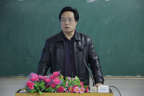 6 郭国法副院长进行点评.jpg 6 郭国法副院长进行点评.jpg