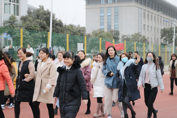 5.活动现场.JPG 5.活动现场.JPG