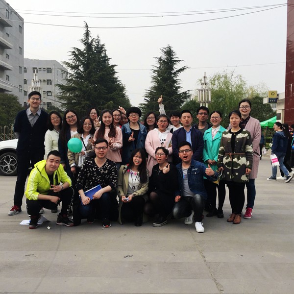 经贸辅导员送别合影.jpg 经贸辅导员送别合影.jpg