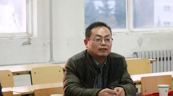 6.朱赖红老师总结发言.jpg 6.朱赖红老师总结发言.jpg
