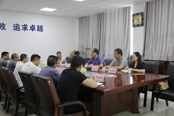 2.与会双方交流经验.jpg