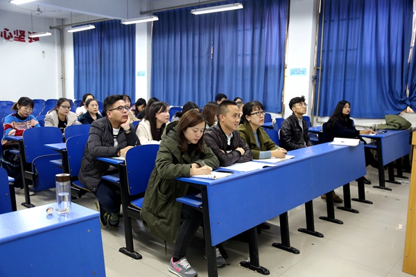 各二级学院领导及班主任.jpg 各二级学院领导及班主任.jpg