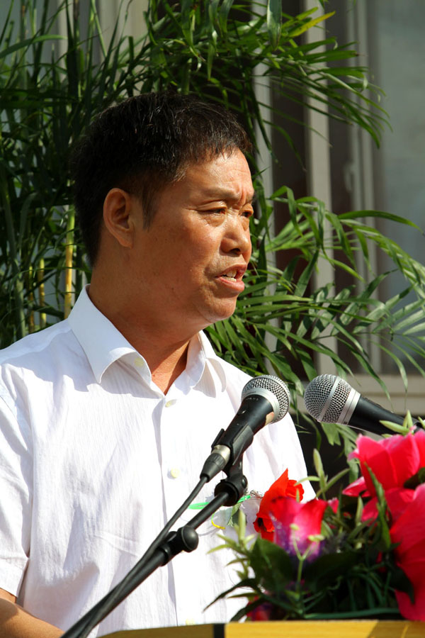 贾争现院长致词.JPG